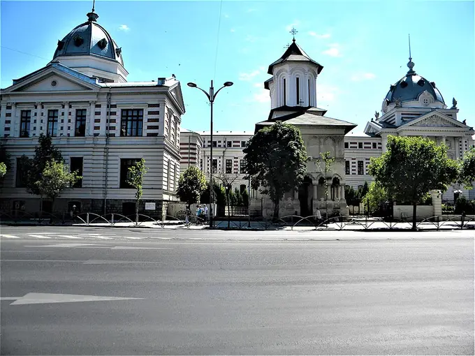 Biserica și Spitalul Colțea
